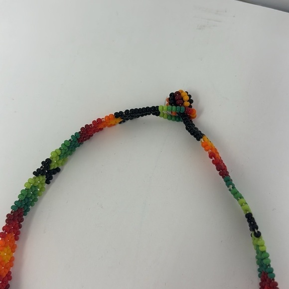 Huichol red flower Colorful Floral Flower Handmade Glass Seed Beaded Necklace - Picture 4 of 7